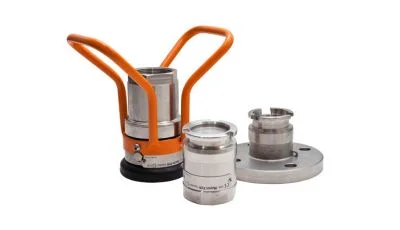 Dry disconnect couplings for LPG