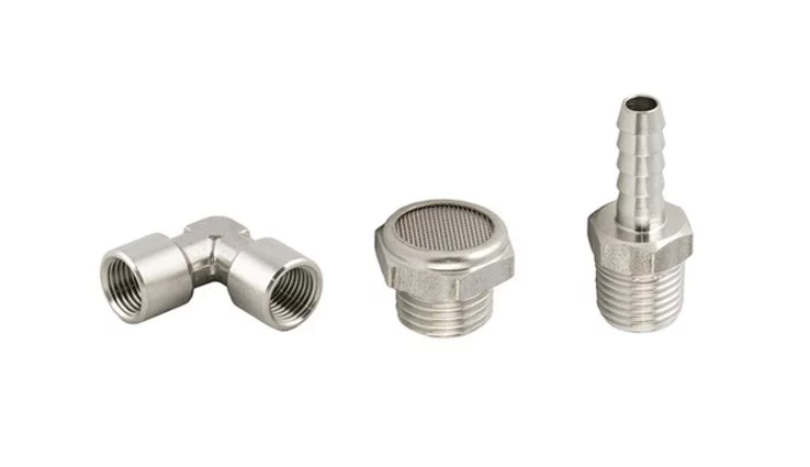Stainless steel threaded fittings